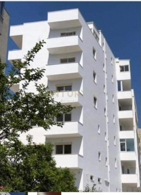 E&M apartament